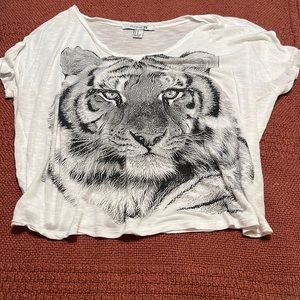 Forever 21 Short-Sleeve Sparkle Lion Cropped Top